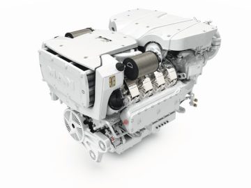 MAN_V8-1300_c_cmyka (1)